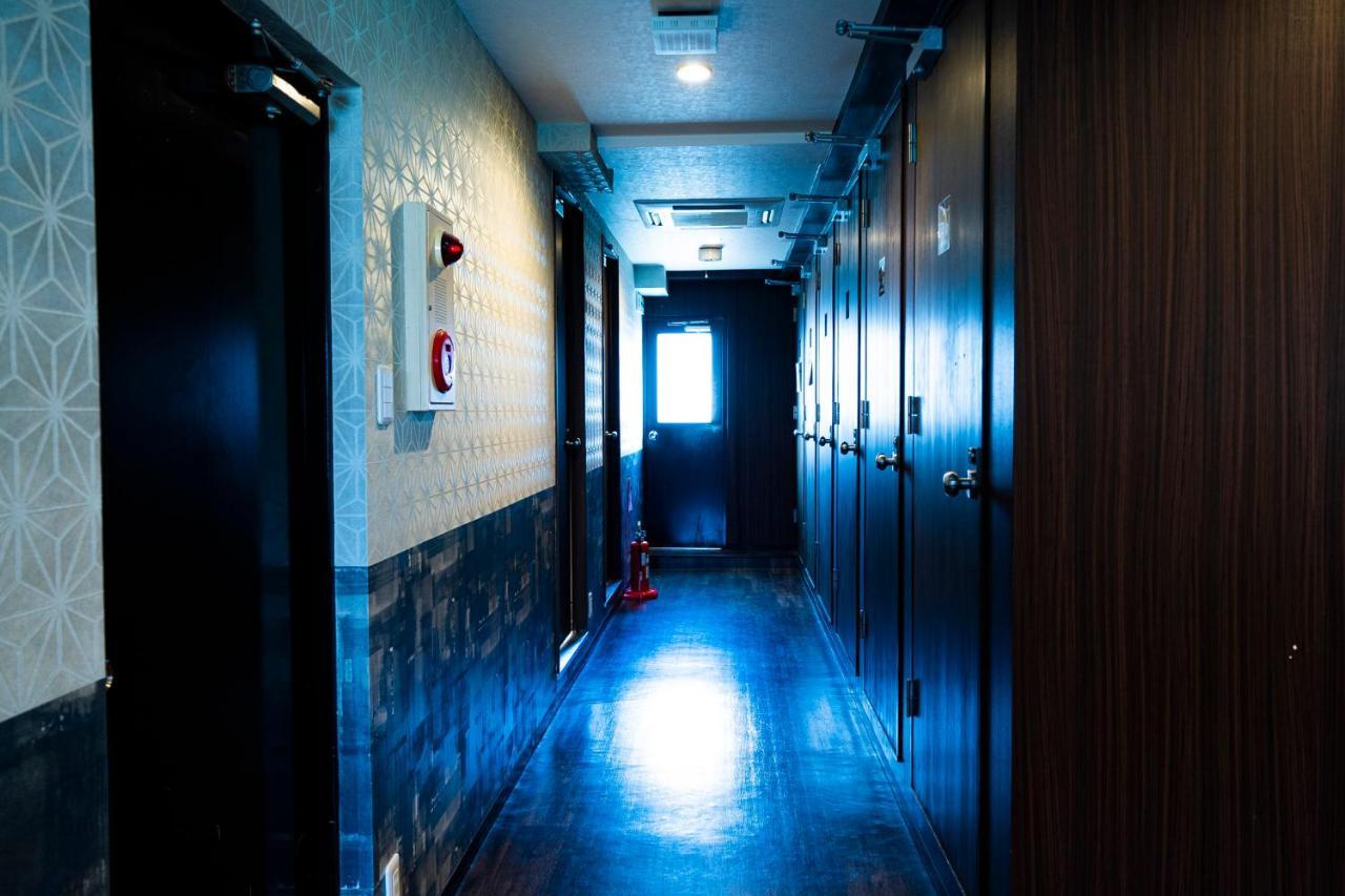 R Hostel Namba South Osaka Buitenkant foto